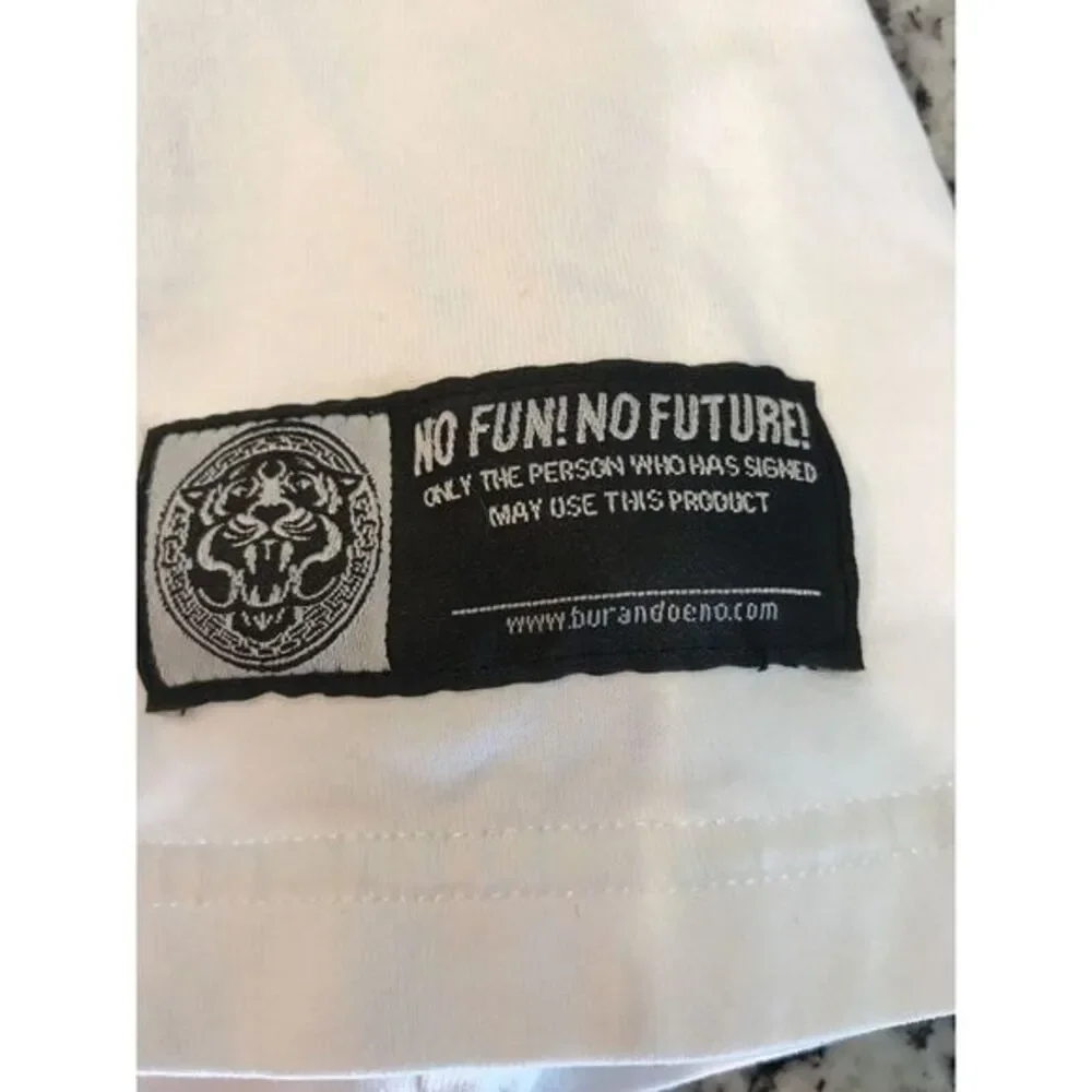 Burando Eno  T-Shirt‎ Lion Rare Large